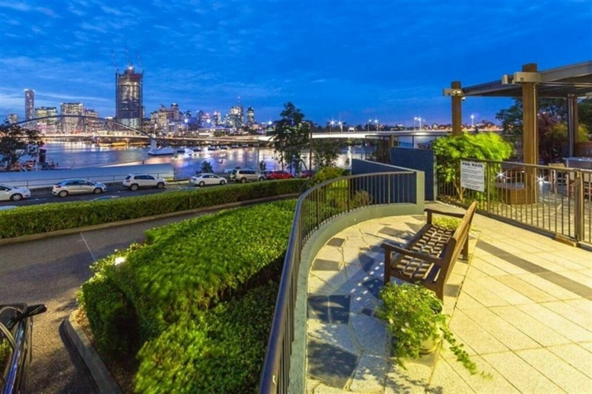 River Plaza Apartments Brisbane Southbank מראה חיצוני תמונה